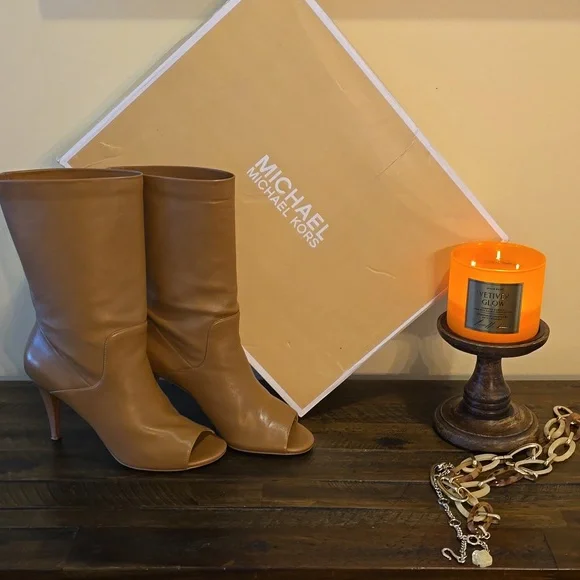 Michael Kors Elaine Open Toe Leather Booties - Picture 3 of 9